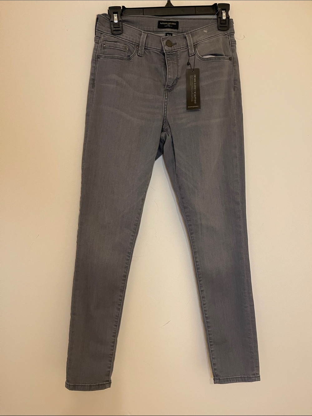 Banana Republic Curvy Fit Gray Slim Fit Jeans Size 26/2 NWT